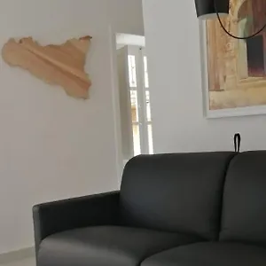 Apartment Artemide Luxury